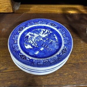 Classic Blue and White Plate Set